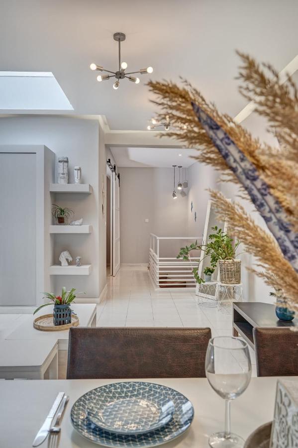 Old Town Luxury Velvet Apartment Rhodes City Exterior foto