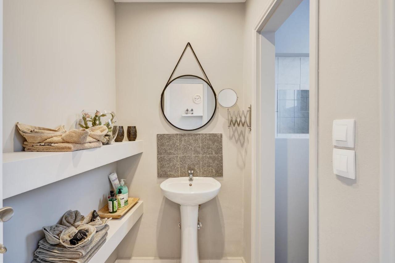 Old Town Luxury Velvet Apartment Rhodes City Exterior foto