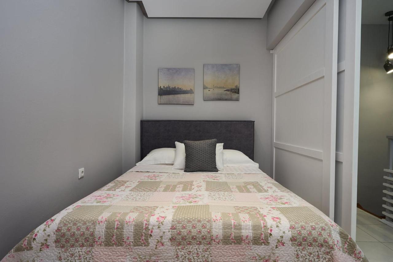 Old Town Luxury Velvet Apartment Rhodes City Exterior foto