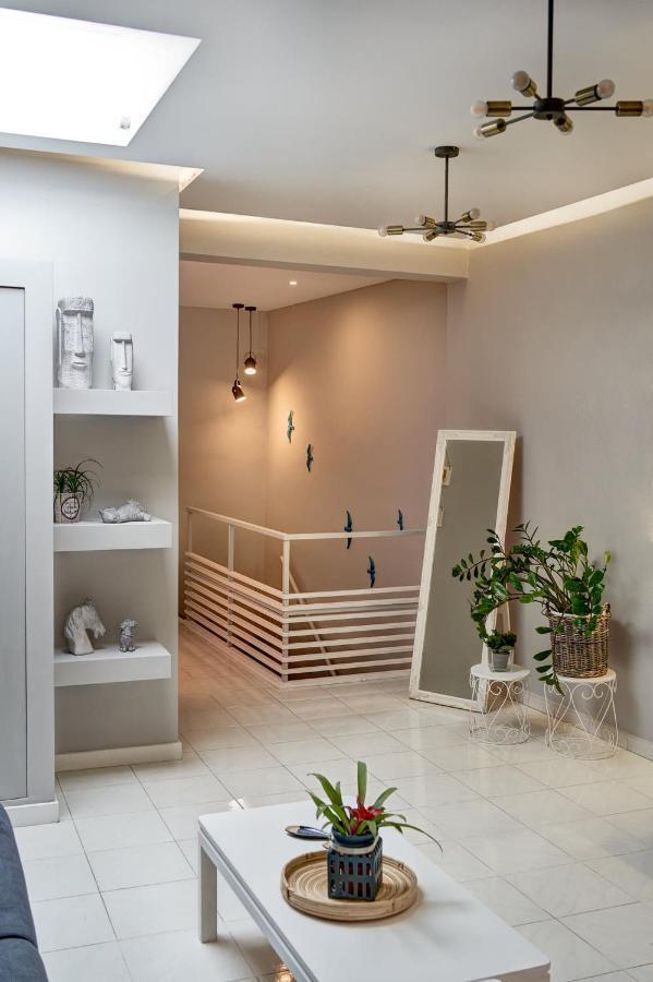 Old Town Luxury Velvet Apartment Rhodes City Exterior foto