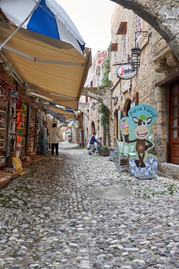 Old Town Luxury Velvet Apartment Rhodes City Exterior foto